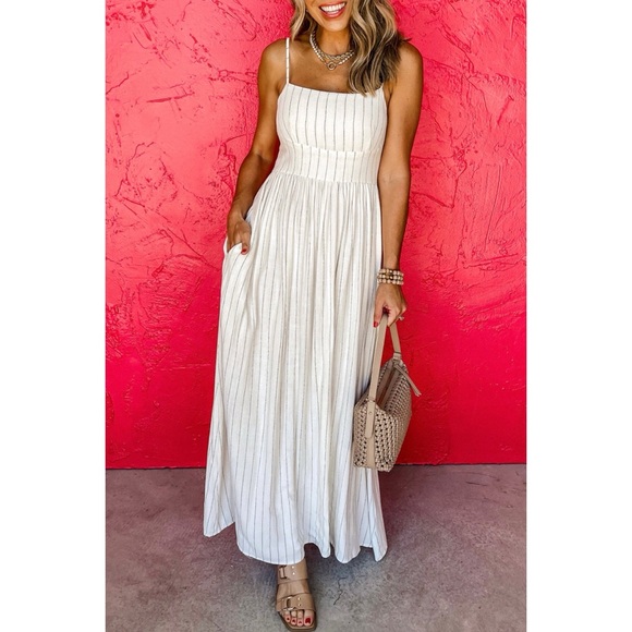 Elegant White Striped Maxi Dress - Picture 4 of 6